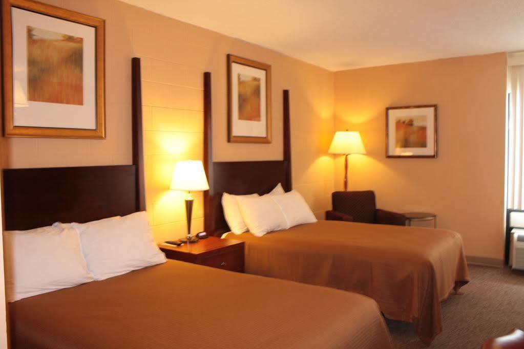Sunlac Inn Lakota Zewnętrze zdjęcie